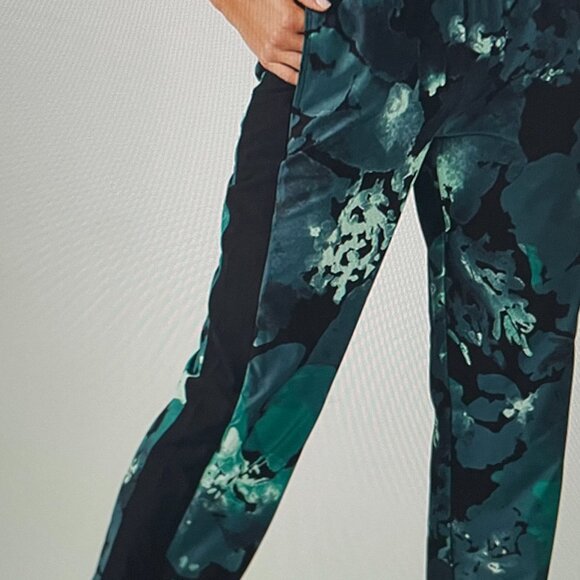 Fabletics Annalies Green Floral Wide Leg Silk Touch Pants Size XS - Picture 1 of 16